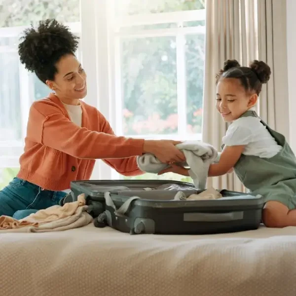 איך לארוז מזוודה לטיול בחול