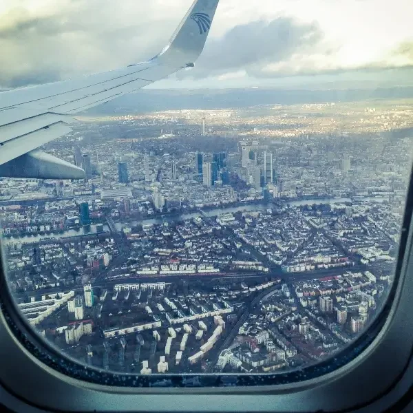 טיסות בסוכות